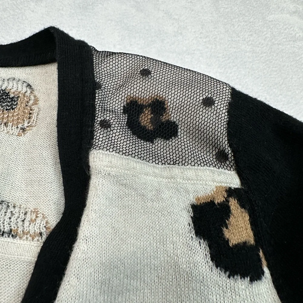 Juicy Couture Black and White Cheetah Print Zip Up Sweater‎ Girls Size S